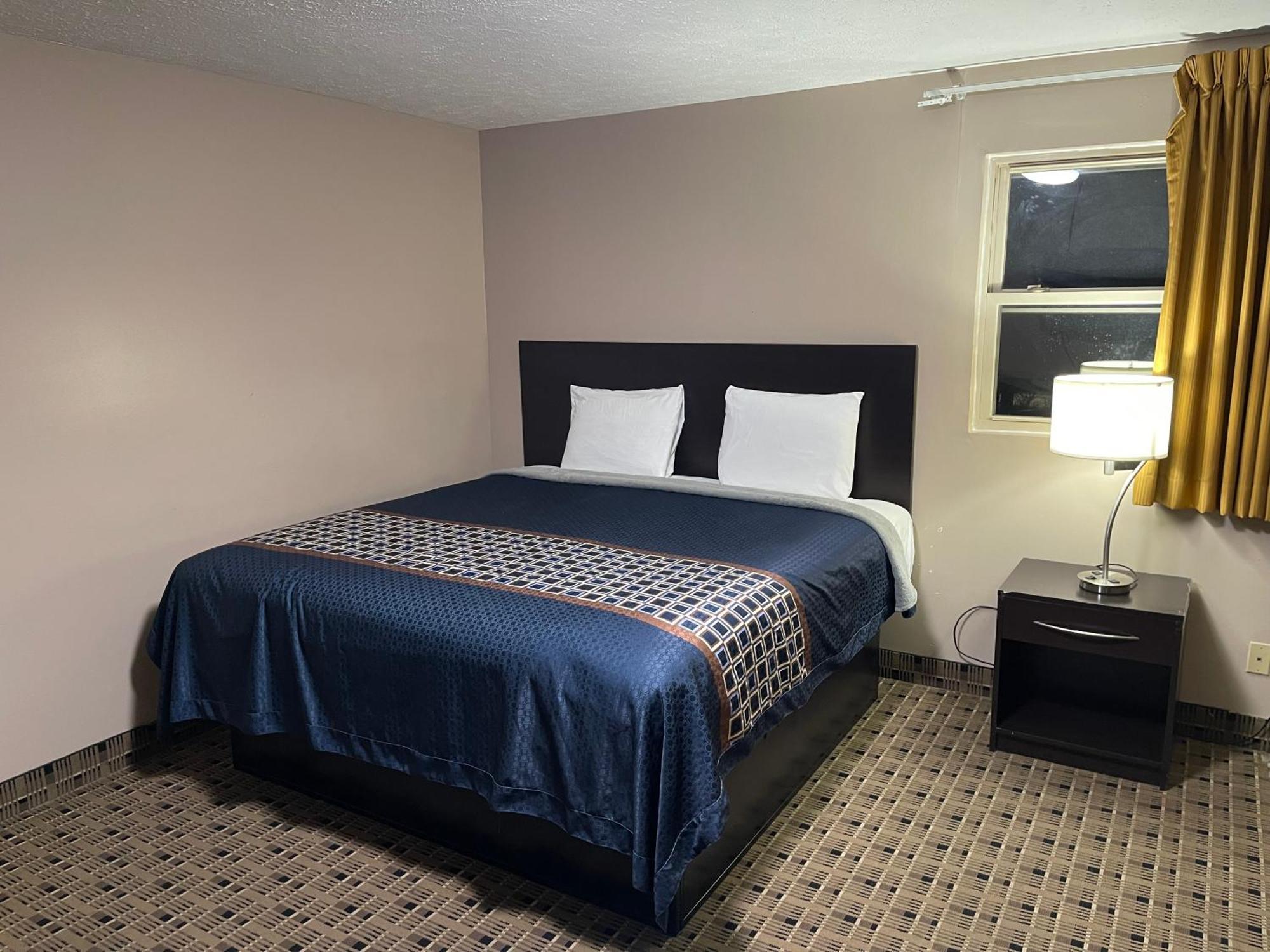 Economy Inn & Suites 애슈터뷸라 외부 사진