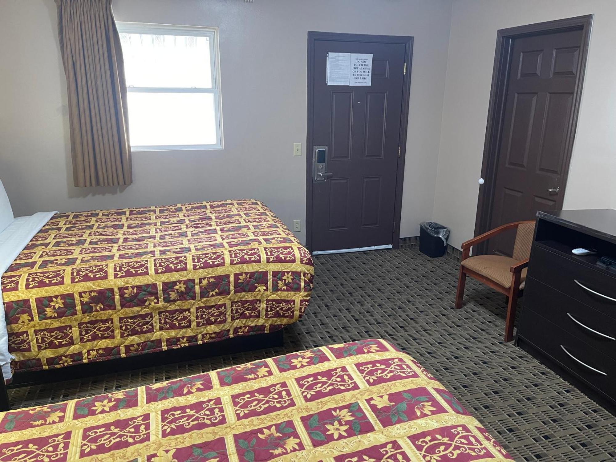 Economy Inn & Suites 애슈터뷸라 외부 사진