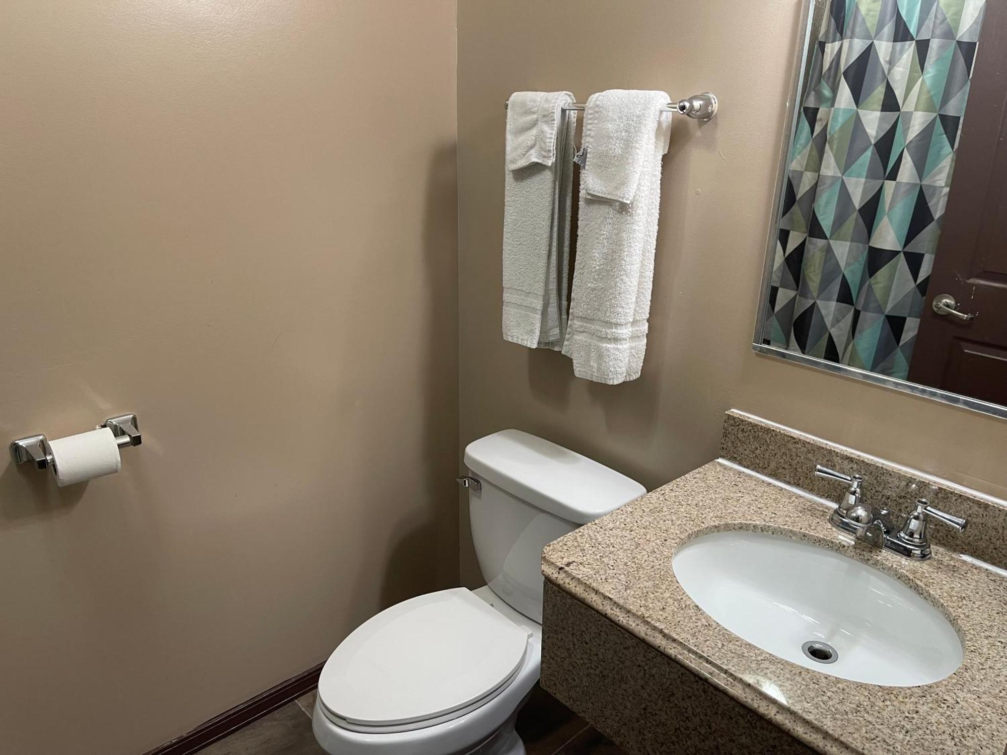 Economy Inn & Suites 애슈터뷸라 외부 사진