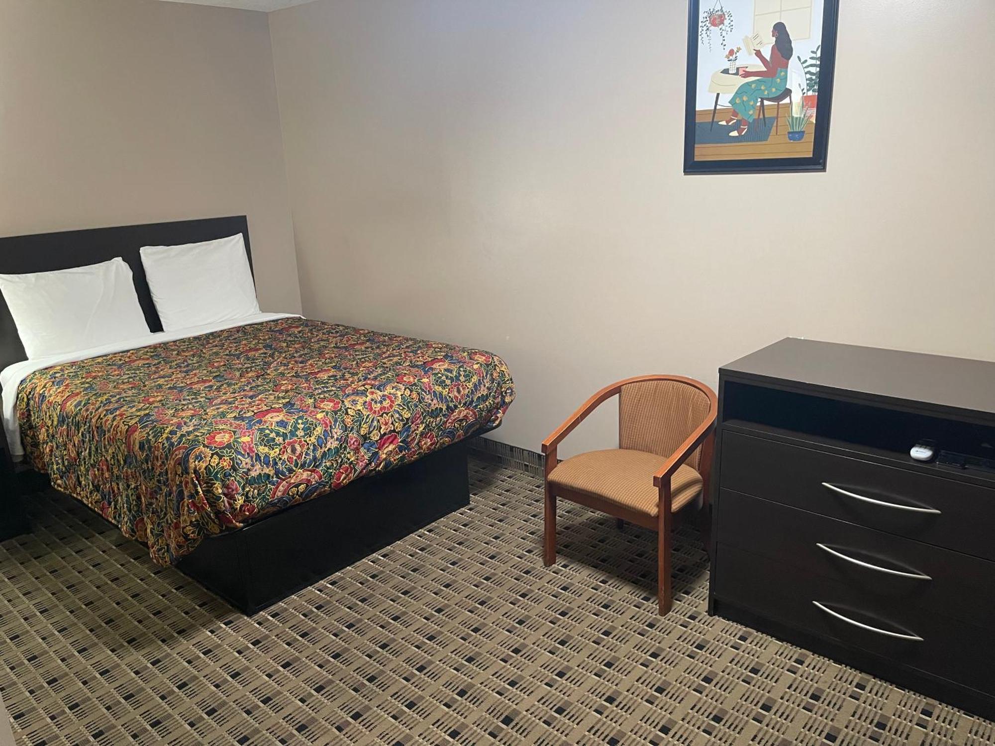 Economy Inn & Suites 애슈터뷸라 외부 사진
