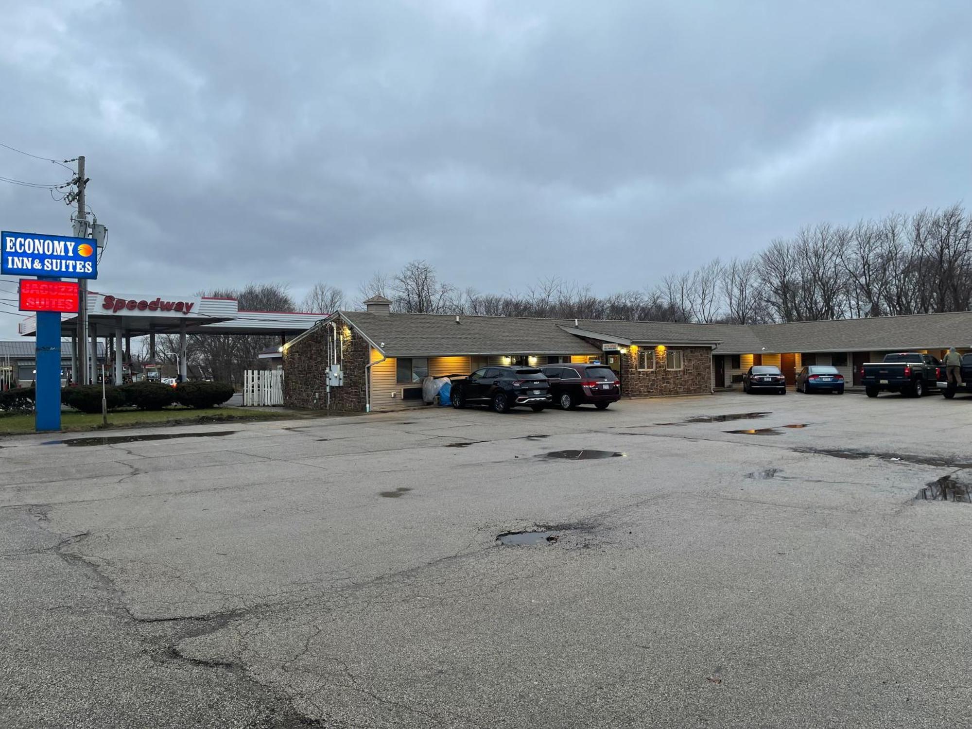 Economy Inn & Suites 애슈터뷸라 외부 사진