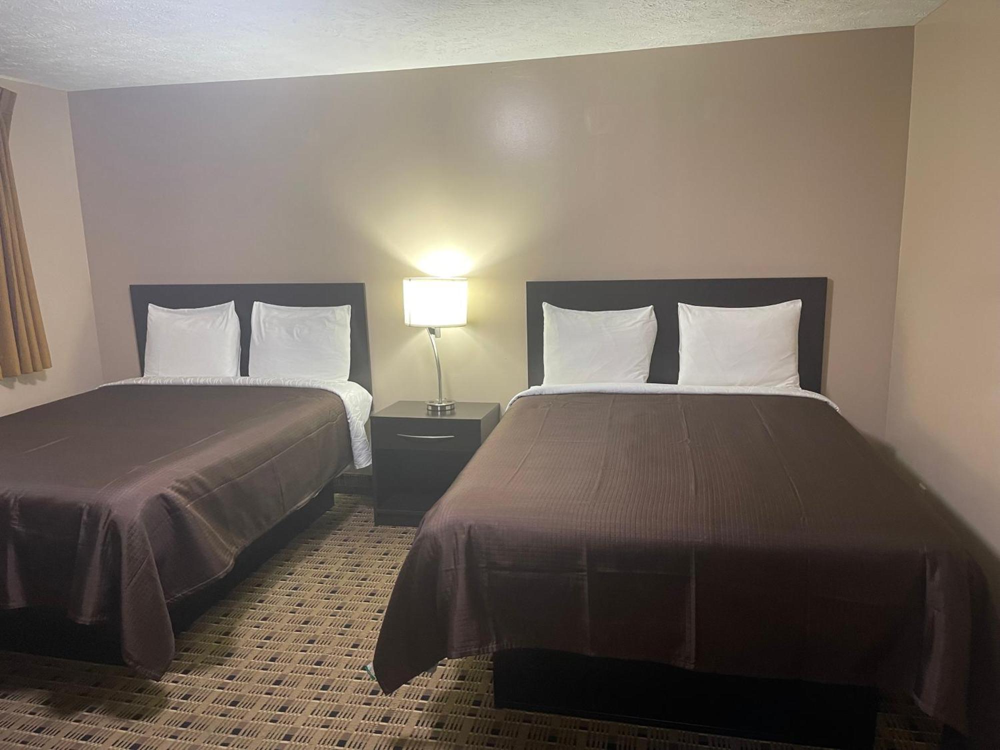 Economy Inn & Suites 애슈터뷸라 외부 사진