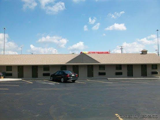 Economy Inn & Suites 애슈터뷸라 외부 사진